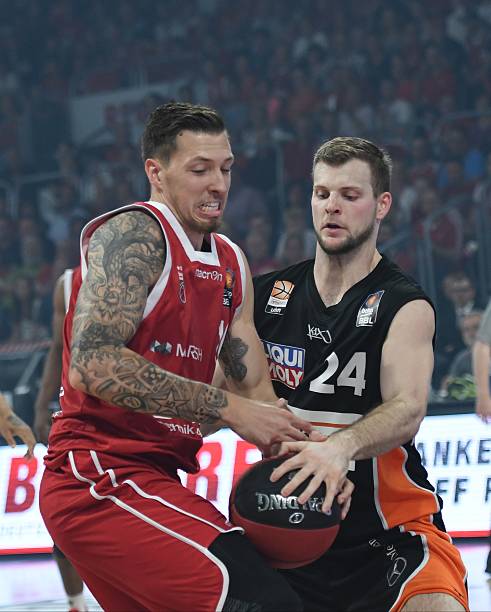 顶尖车队施 顶尖车队施