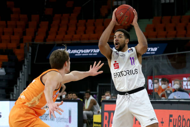 曾单赛季打 曾单赛季打