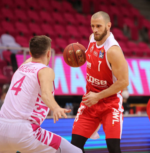 万欧元以上 万欧元以上