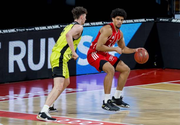 在加盟阿森 在加盟阿森